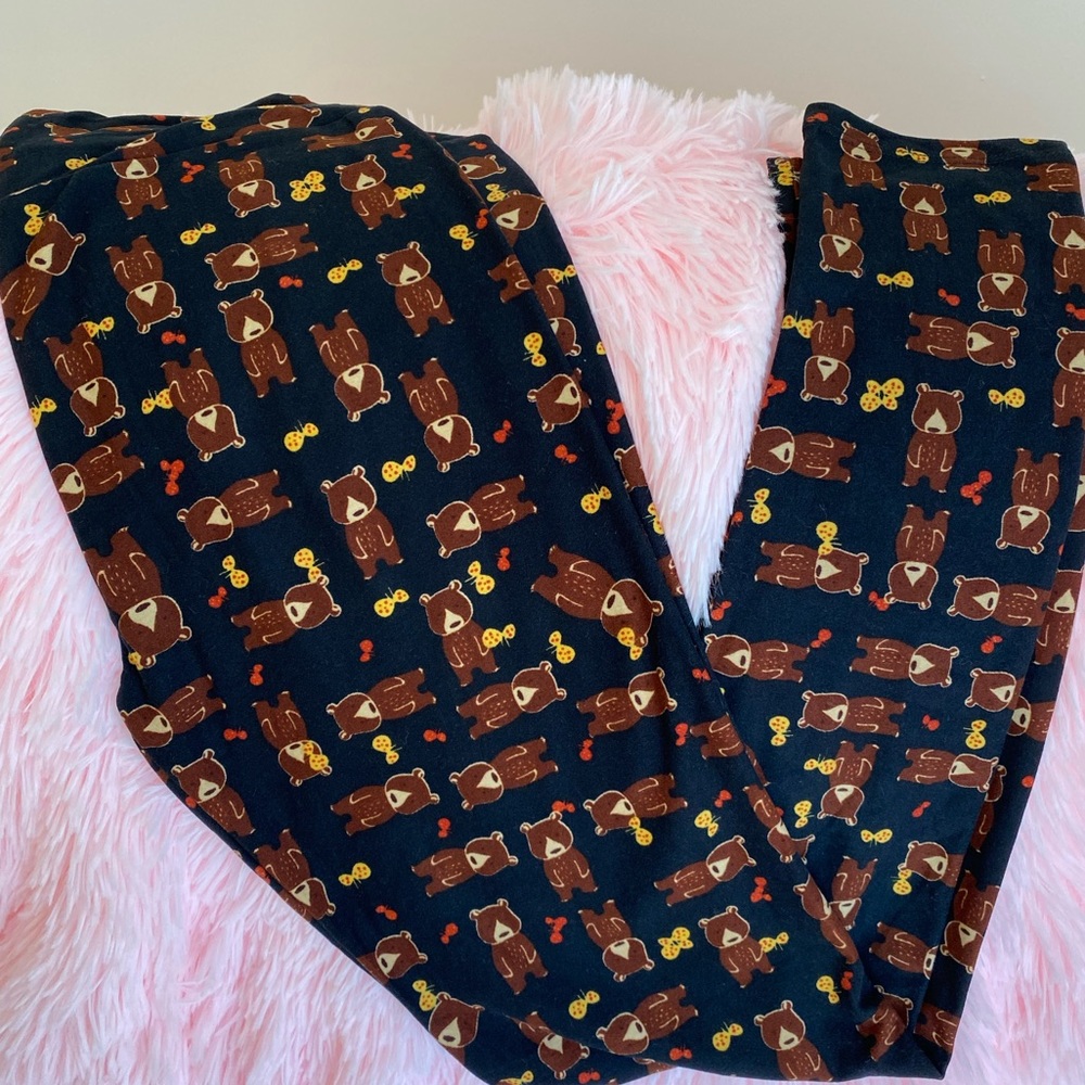 Lularoe OS NWT Teddy Bear Leggings
